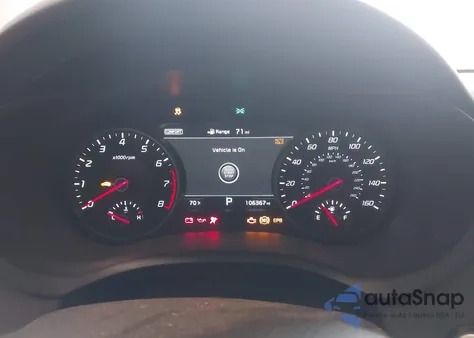 2018 Kia Stinger Premium z USA, uszkodzony, nr VIN KNAE25LA4J6015145